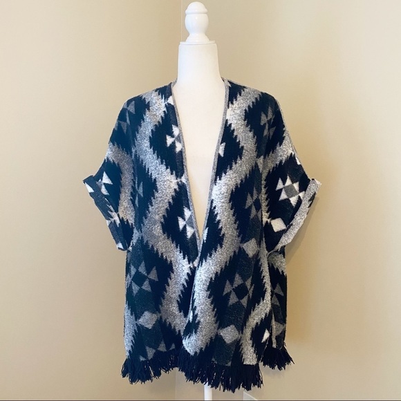 American Eagle Aztec Open Front Vest Fringe Cardigan - L/XL - Picture 1 of 10